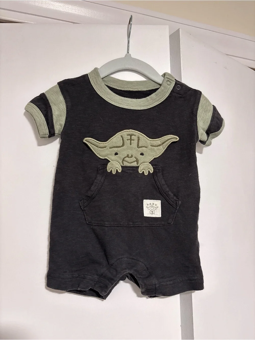 Disney Gap Star Wars Yoda baby shorts romper 0-3 months Too Cute I Am